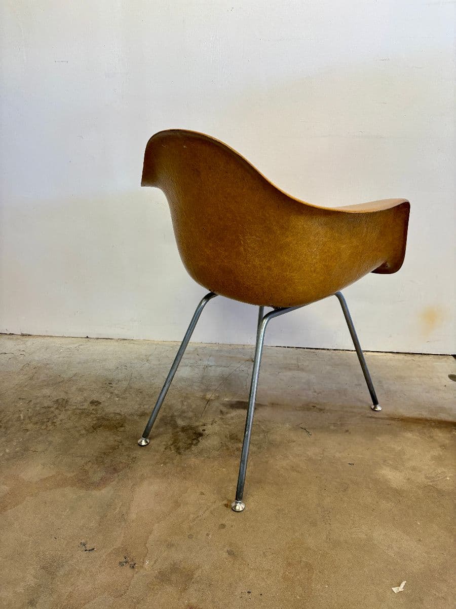 Eames for Herman Miller tan color fiberglass shell chair photo 3